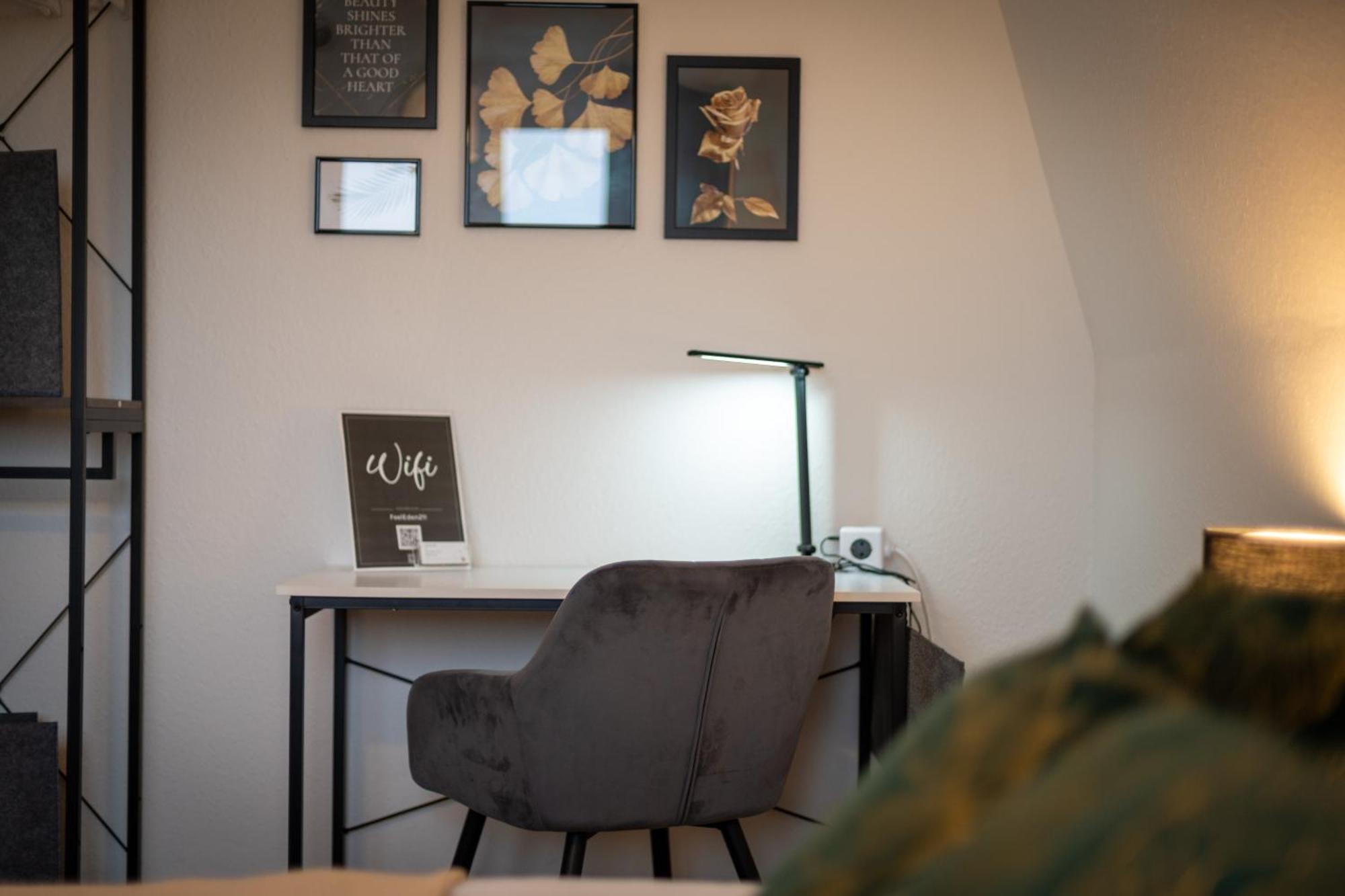 Maracoon - Suite Studios 1 Krefeld Uerdingen I 20 Min Zur Messe Экстерьер фото
